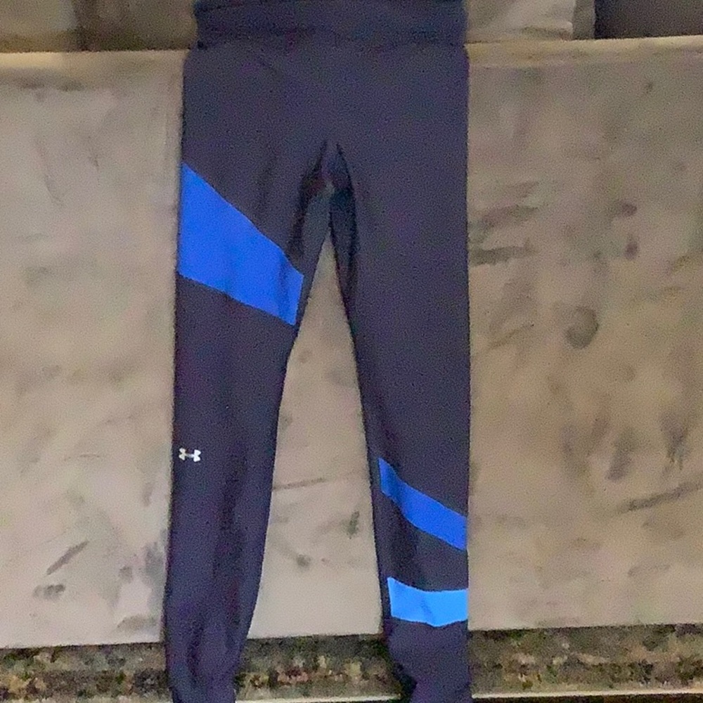 Blue Under Amour leggings. Size: XS